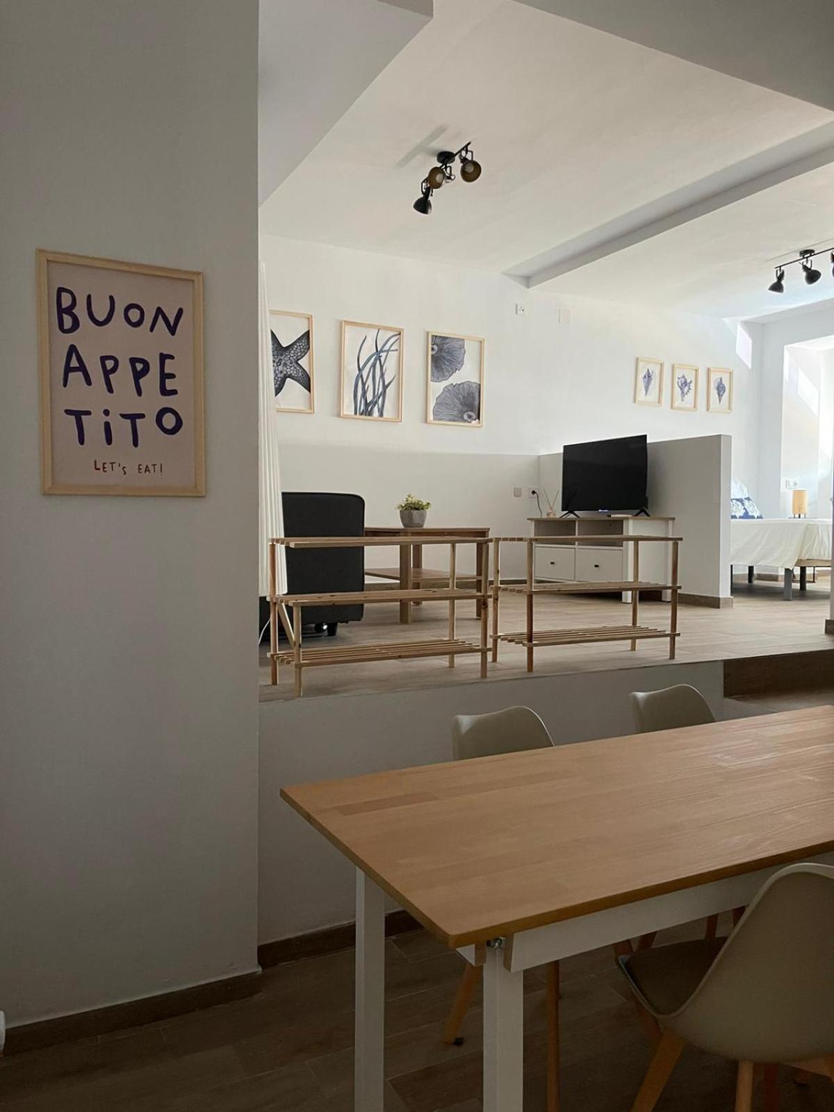 Apartamentos Matilda كونيل ذي لا فرونتيرا المظهر الخارجي الصورة