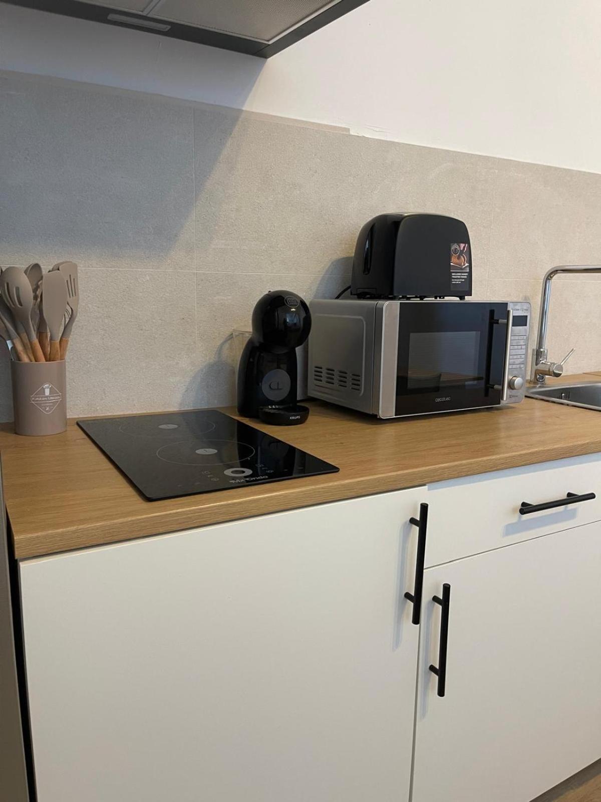 Apartamentos Matilda كونيل ذي لا فرونتيرا المظهر الخارجي الصورة
