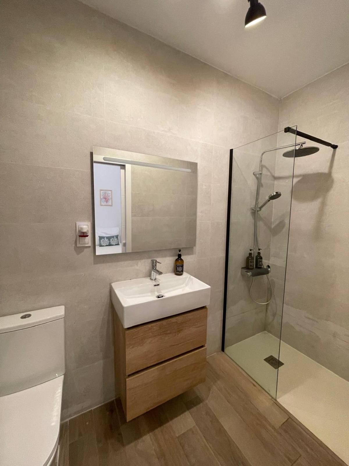 Apartamentos Matilda كونيل ذي لا فرونتيرا المظهر الخارجي الصورة