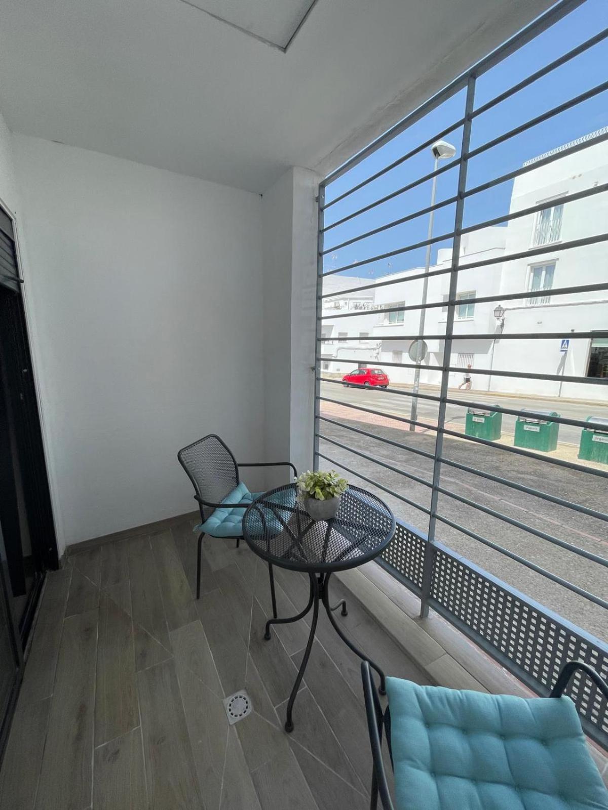 Apartamentos Matilda كونيل ذي لا فرونتيرا المظهر الخارجي الصورة
